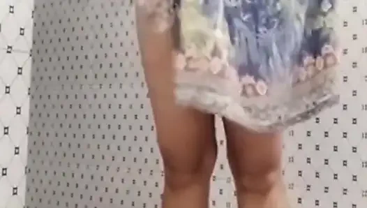 HINTLI AZGıN KAJAL ORTA YAŞLı SEKSI KADıN GENÇ OĞLANLA SEKS YAPıYOR