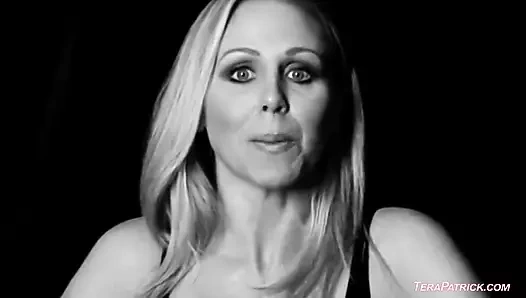 Julia ann limuzinde büyük zenci alıyor