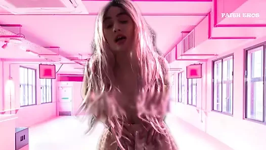 Üvey annenin küçük kölesi