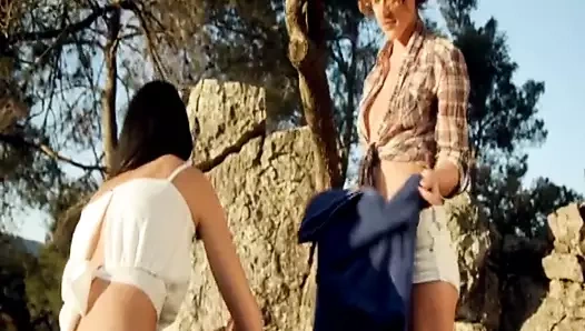 Lezbiyenler çok güzel