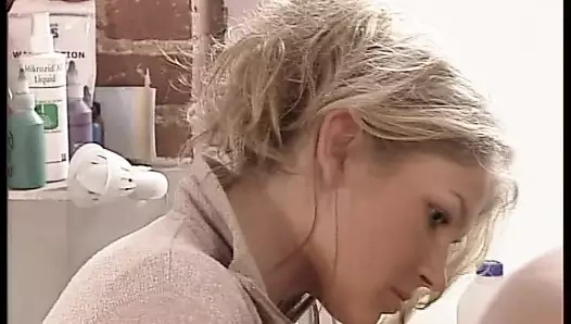 SARA LI PRENDE DOPPI E GROSSI (Full Movie)