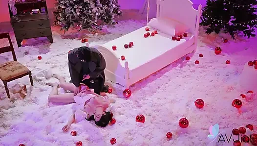 Jiaxin prens tarafından sikilen azgın kar beyazı