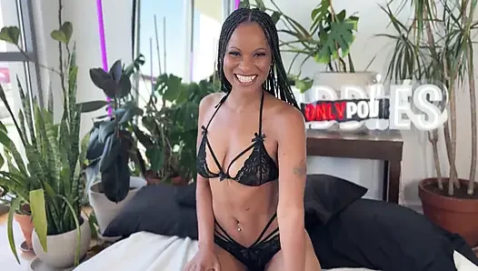 Baddiesonlypov ile ateşli seks