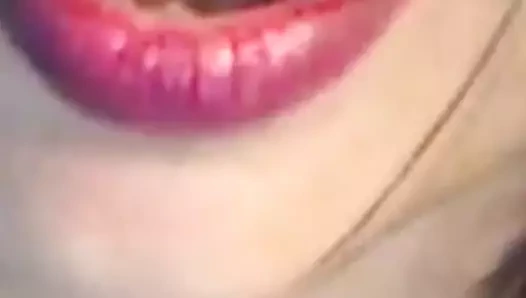 pembe dudaklar kızdırmak