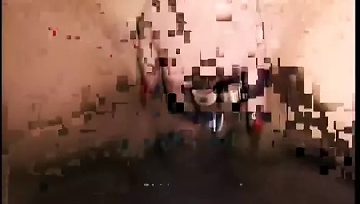 Mavi gözlü güzel beyaz sürtük bbc hissetmeyi sever