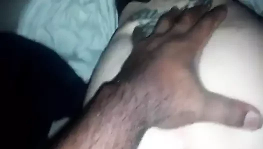 Siyah çük içinde beyaz pislik