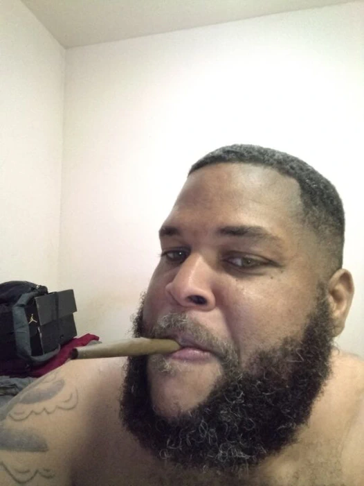 Tajauta, tanya'nın tatlı amını sikiyor!!!