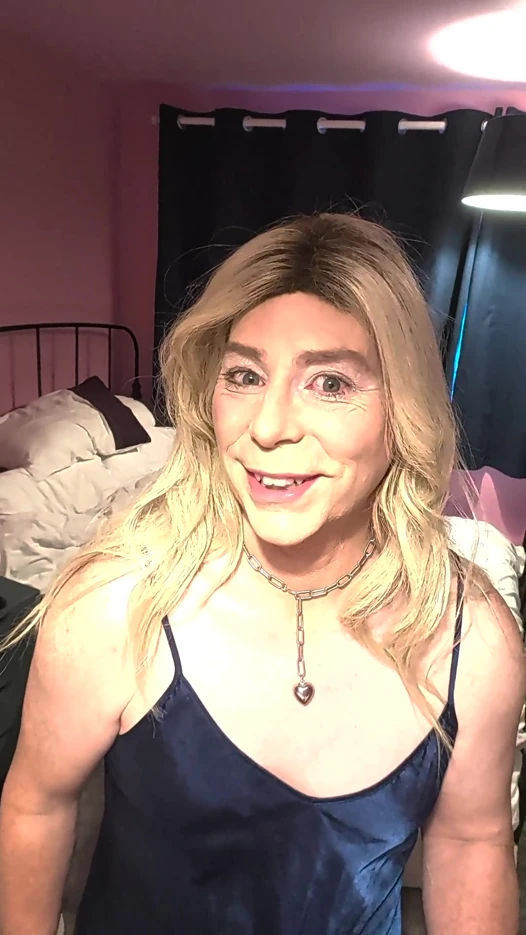 Seksi gecelikimi okşa