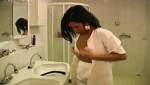 HEMŞIRELER HERKESE AÇıK. #02 - (film)