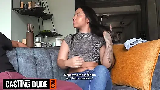 Я поклялся, что закончил с латиной с большой задницей... угадай, эта 18-летняя студентка изменила, что