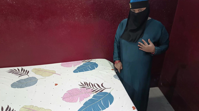 Muslim Bhabhi got fucked by Maulvi in Halala after divorce