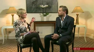 louise minchin'in muhteşem bacakları