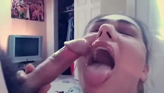 18 yaşındaki sürtük amatör yüz alır