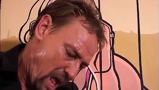 İstenildiği gibi sikişiyor