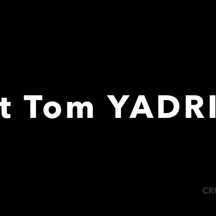 Tom Yadri romantik tarafından korunmasız sikiliyor