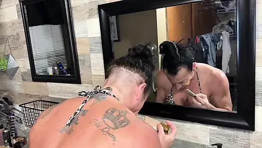 Makyajcının hapşırmasının glam'a alerjisi var