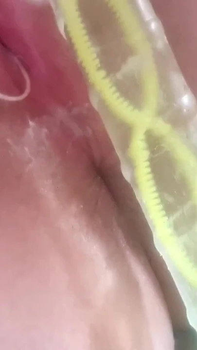 Волнующий момент из "Анальная стимуляция дырки в домашних условиях..."