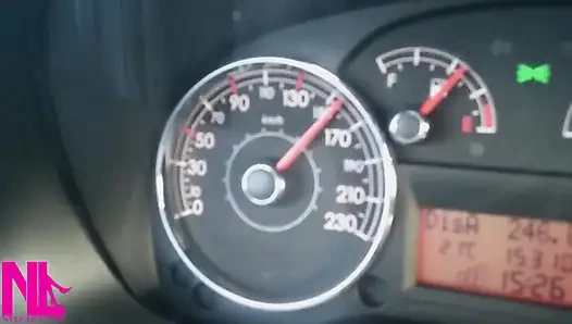 Çiçekli bale dairelerinde hızlı sürüş