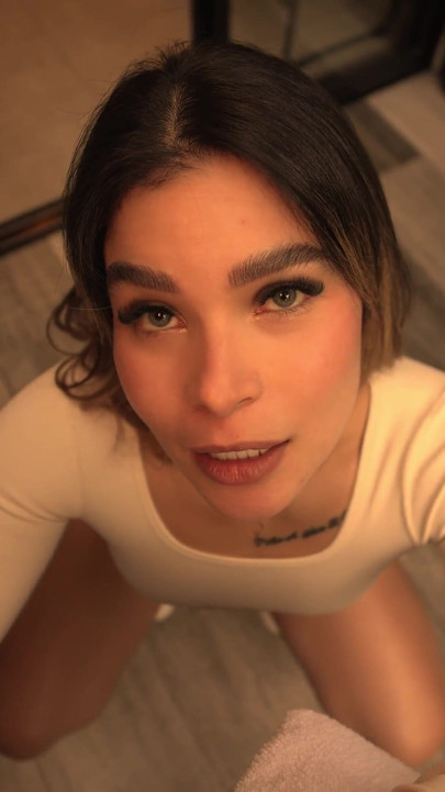 Kocamı otel çalışanıyla aldatıyor! Bakış açısı - Carolina Agudelo
