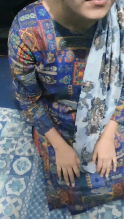 Beautiful desi 18 teen having passionate encounter with Indian classmate