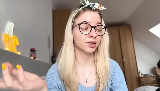 Onu 5329 dolardan ve yeni bir ysl çantasından boşalttim! (findom hikayesi)