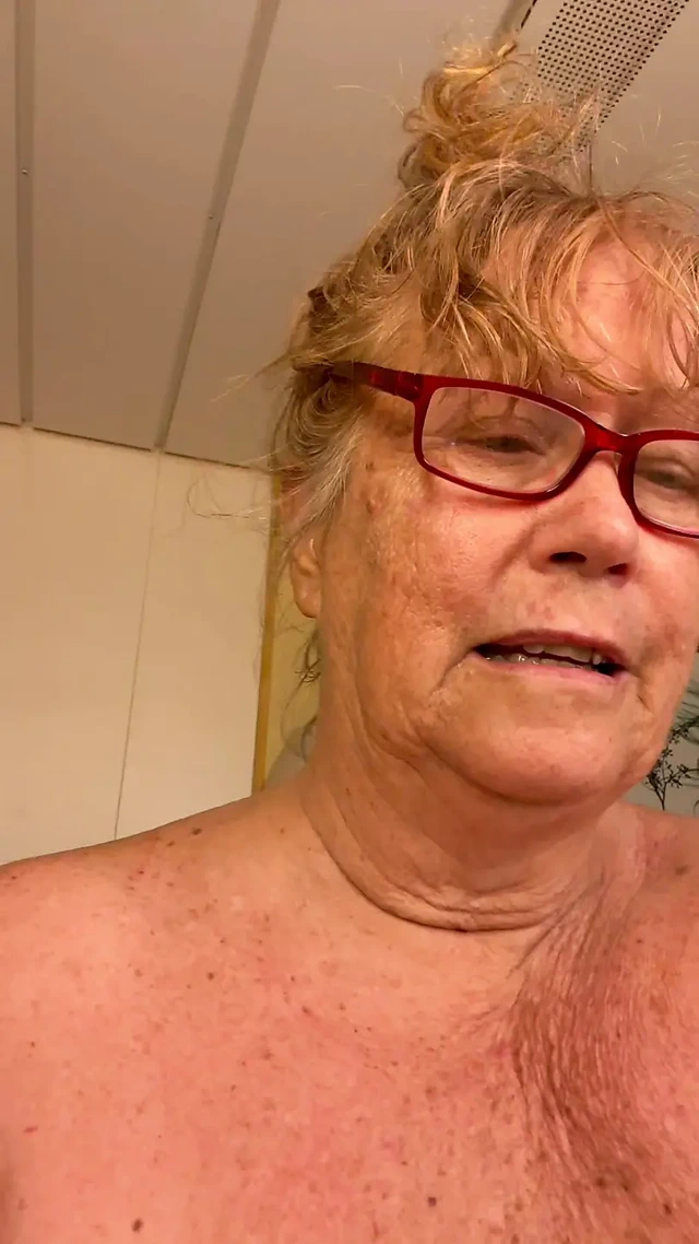 Ninenin her zaman xxx ikramları var