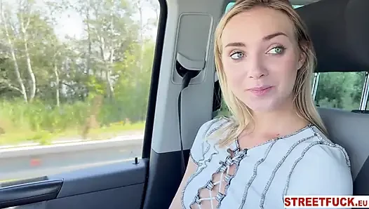 Streetfuck - Oxana Chic için baştan çıkarma otoyolunda yolculuk