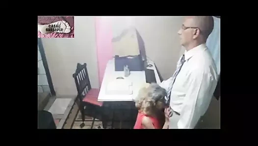 Aldatılan erkek ve karısı fazla mesai yapıyor