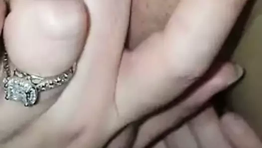 Eşi, boğayla tanıştıktan sonra eve hala boynuzlu geliyor!