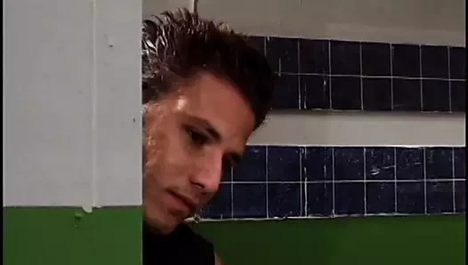 Soyunma odasında abanoz kız öğrenci yüz ile sona erdi