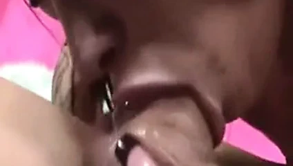 Busty bebek derin boğaz kalın horoz - kcxx