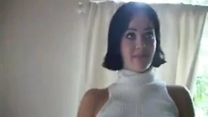 Büyük memeli sürtük iyi sikişiyor