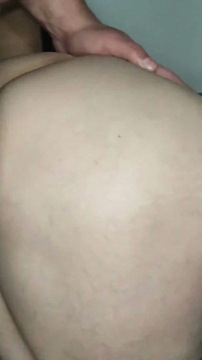 Beni arkadan becermesine izin verdikten sonra bana creampied. seksi amatör latin milf ile doggystyle seks | Klip 1