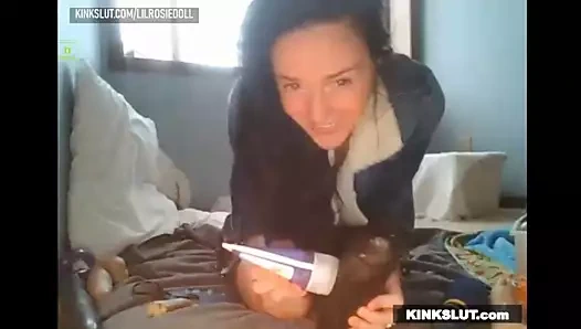 Küçücük sürtük canavar yapay penis oyuncak kedi