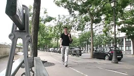 Genç adamlar arabada birbirlerinin yarağını yalıyor 5204