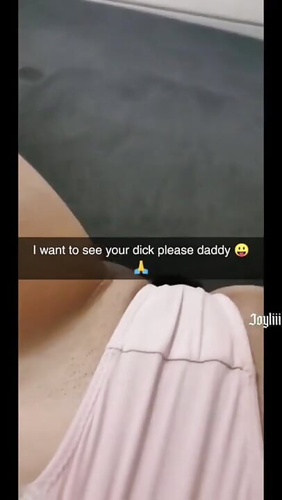 En iyi arkadaşımın üvey babasını boşalana kadar seks yapıyorum