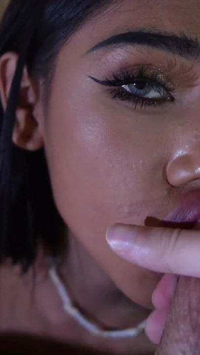 Süt Ladyboy Bana Uzun Duyusal Oral Yaptı | Bölüm 3