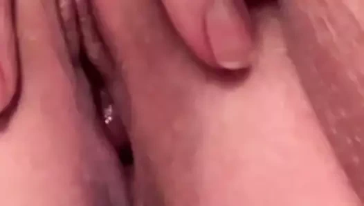 Redhead milf kedi kedi