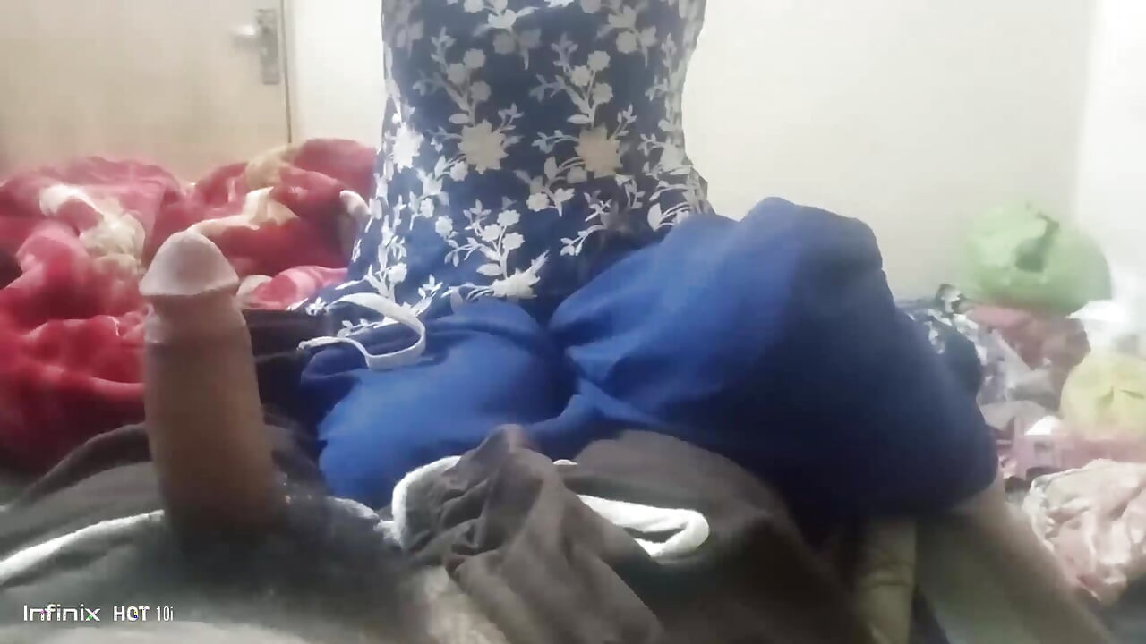 Çok ateşli video üvey kız kardeş üvey erkek kardeş bugün ev gecesinde kurulum