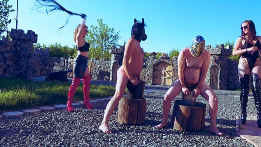 Singletail ve flogger - kaledeki sadistler - özel görev - Fransız ve Macar sadistler