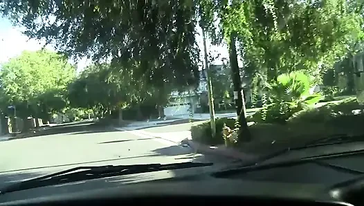 Büyük memeli şişman erkek delisi esmer güzel bir yarak alıyor