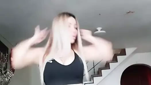 VP06 - Emily Vargas 48kmm