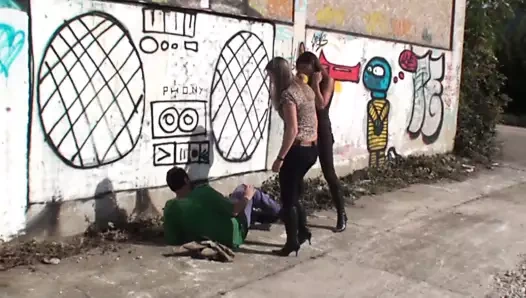 tekme kadın egemenliği