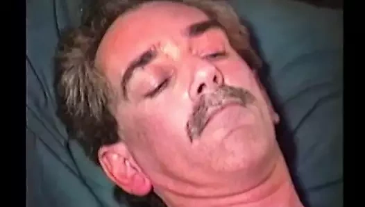 Olgun amatör rick jacking kapalı