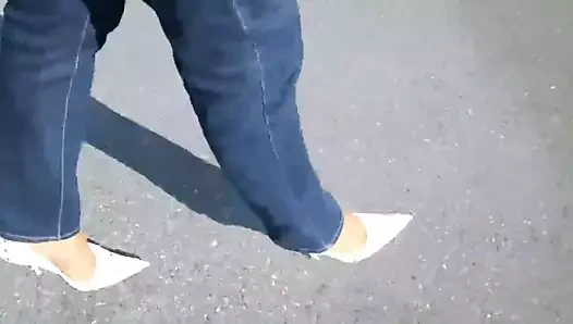 13cm High Heels Pumps - Jeans und Nylons