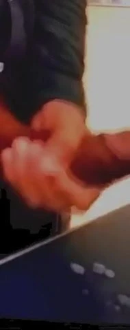Kilise bakanı wanking ve ofiste cumming (brezilya)