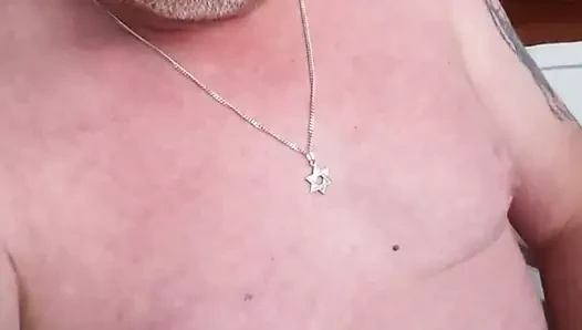 Me2
