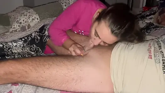 Sabah saksosu ve ağzına boşalma. Deepthroat