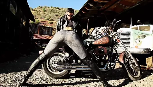 Yüksek kaliteli seks sahneleri - cesaret! - Melek gözleri yumuşak bölüm #3