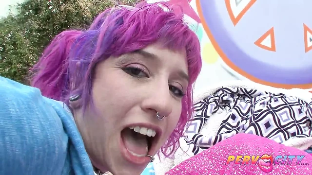 PervCity возмутительный анальный тройничок